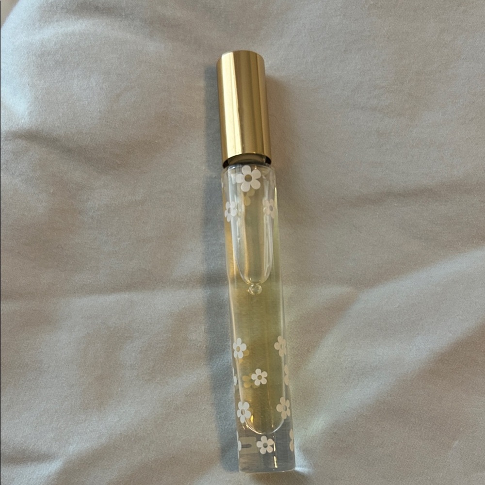 Marc Jacob’s Daisy Rollerball